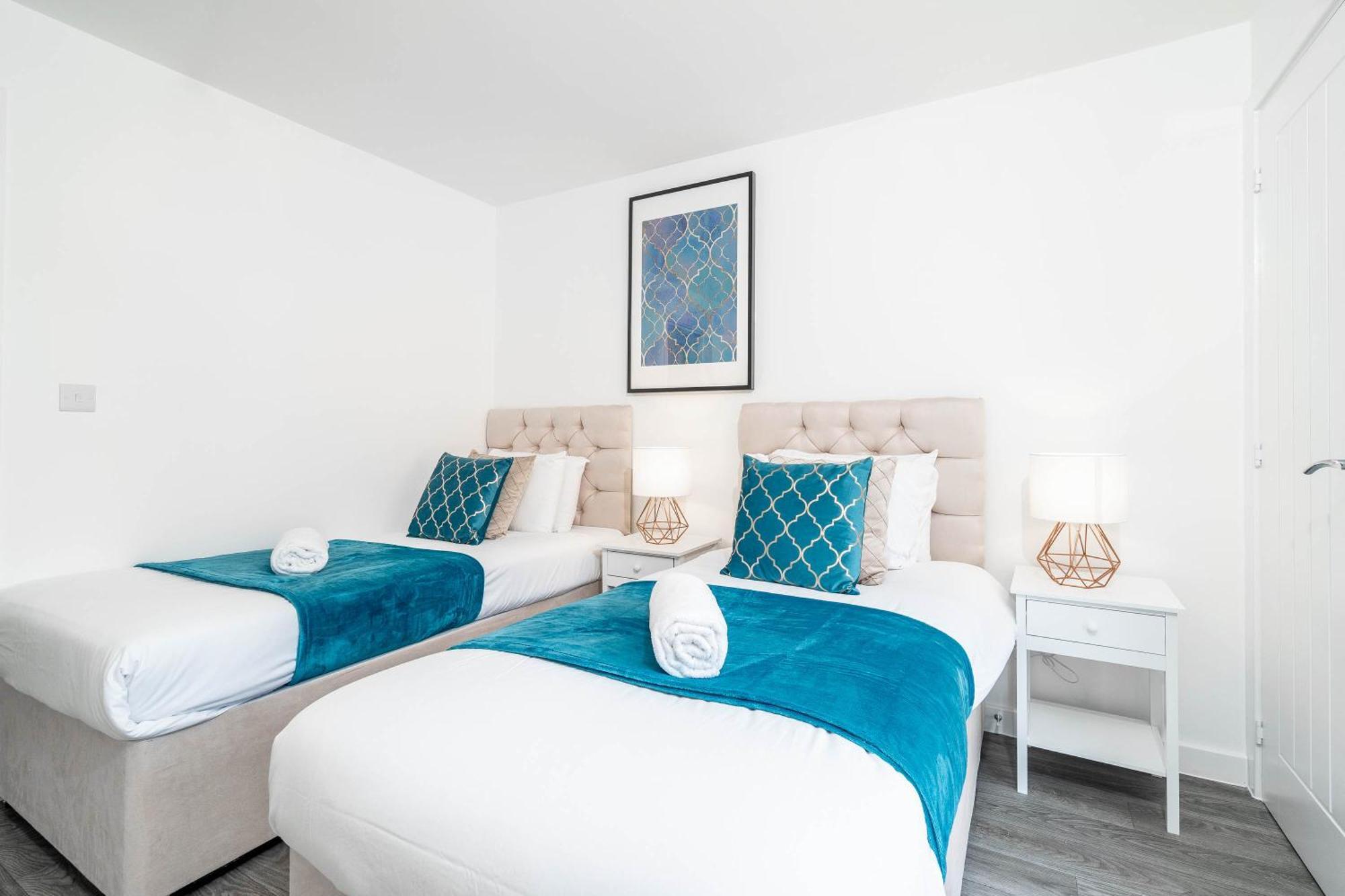 Luxury Apartment - Twin Beds - Selly Oak - Off-Street Parking - Free Netflix & Wifi - Top Rated 9Cc Birmingham Exterior foto
