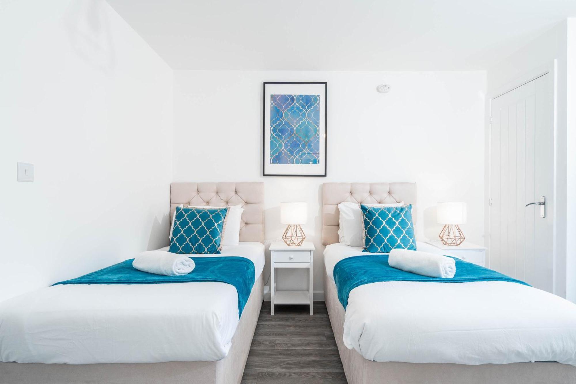 Luxury Apartment - Twin Beds - Selly Oak - Off-Street Parking - Free Netflix & Wifi - Top Rated 9Cc Birmingham Exterior foto